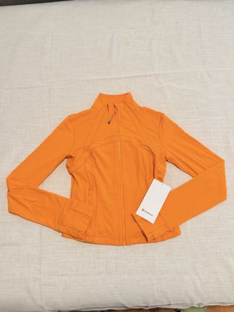 🆕 Lululemon Define Cropped Jacket Nulu – Bright Orange, S