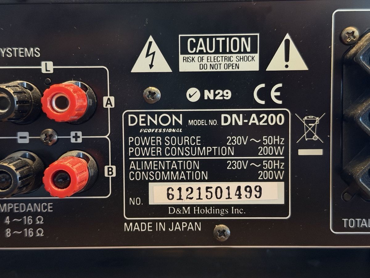 Denon Verstärker: Ampli intégré DENON Professional DN-A200 – Gebraucht aus Prez-vers-Siviriez von bussard31 3