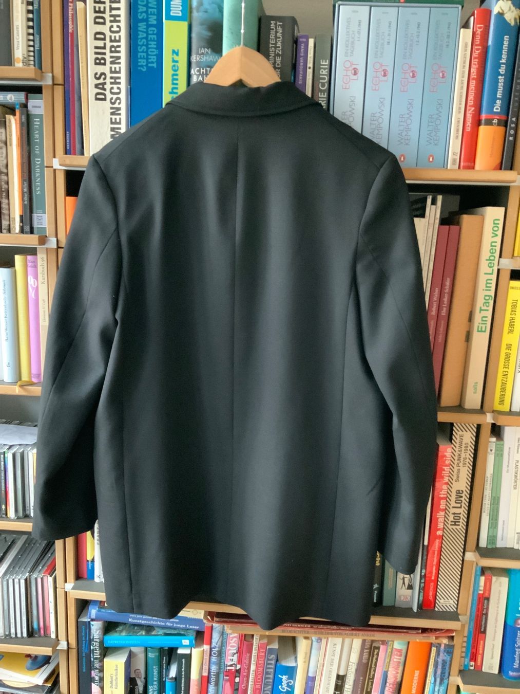 Cos Giacche: Jacke Cos – Usato da Basel venduto da dreiklang01 1