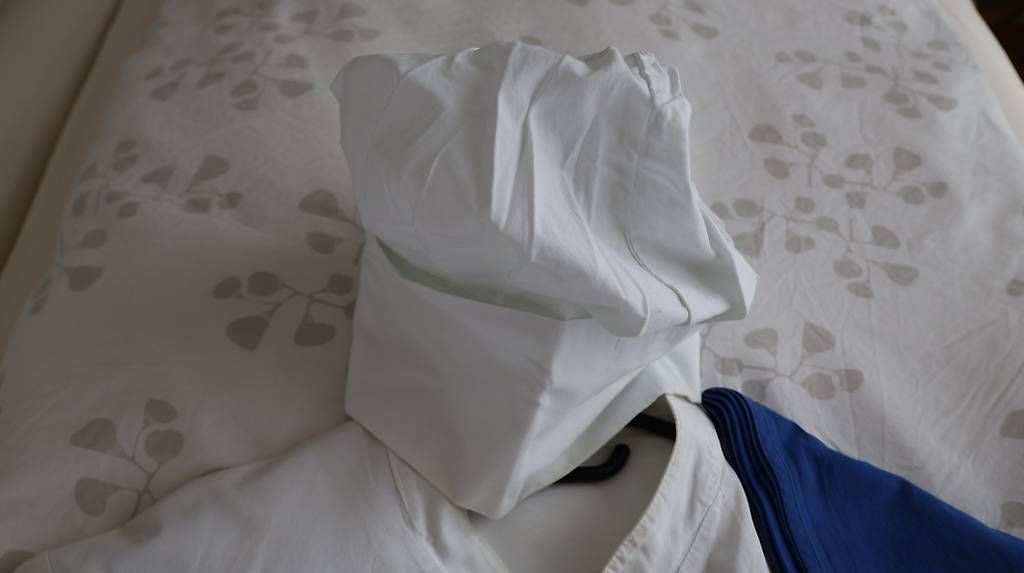 Autres vêtements & protection de travail: Kochkittel – D'occasion à Küssnacht am Rigi par Pilatus18 1