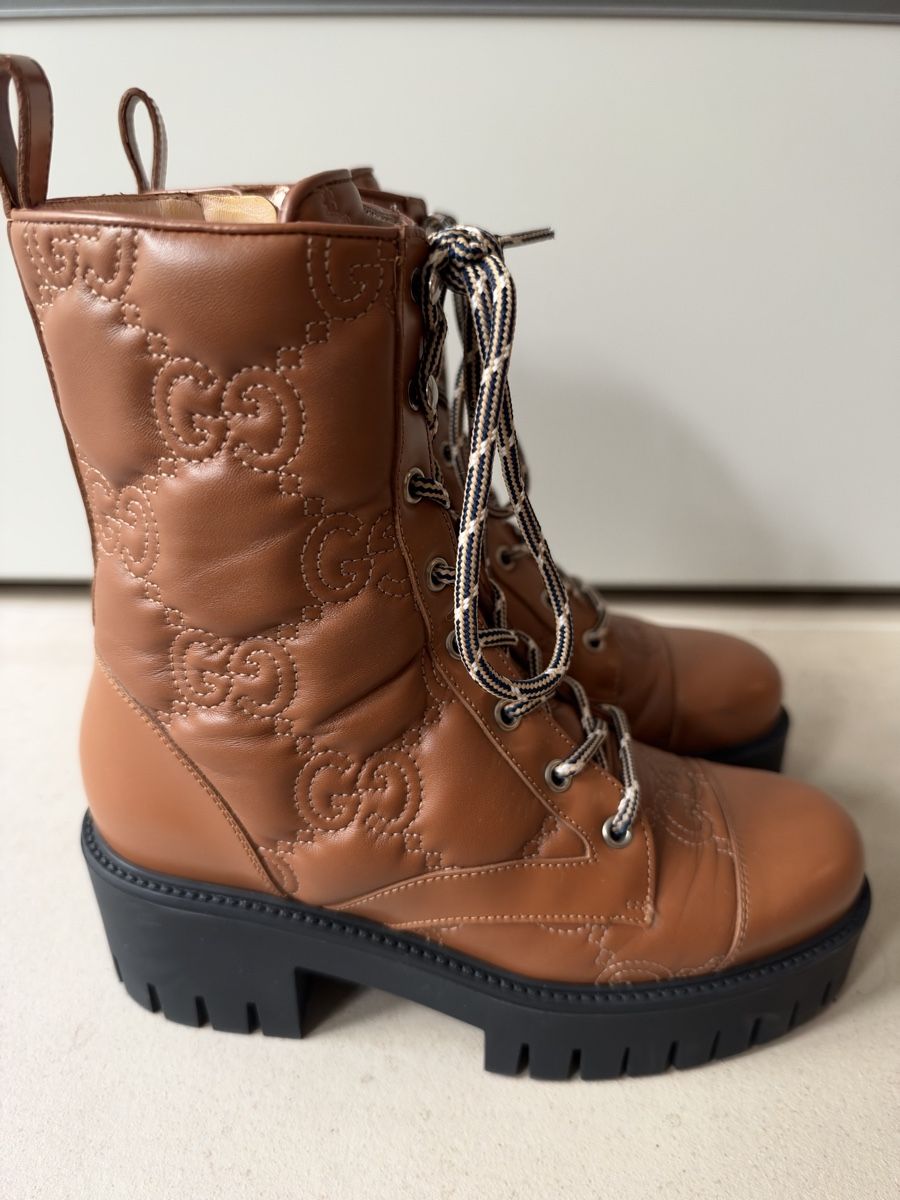 Gucci Scarpe da donna: Gucci GG leather ankle boots  – Nuovo (secondo la descrizione) da Cologny venduto da sab_xh7v 2