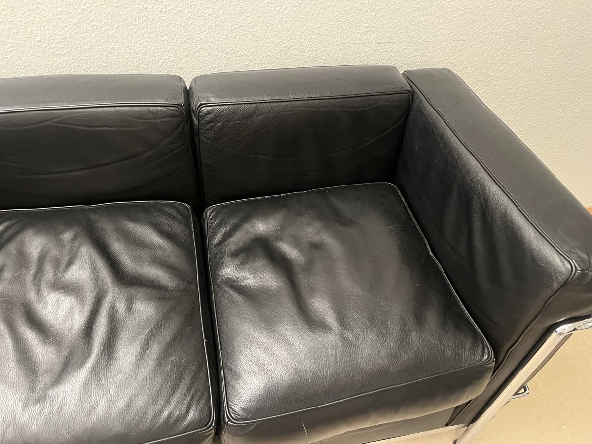 Sofas: Corbusier LC2 Replica Zweisitzer – D'occasion à Zürich par ju1ian 2