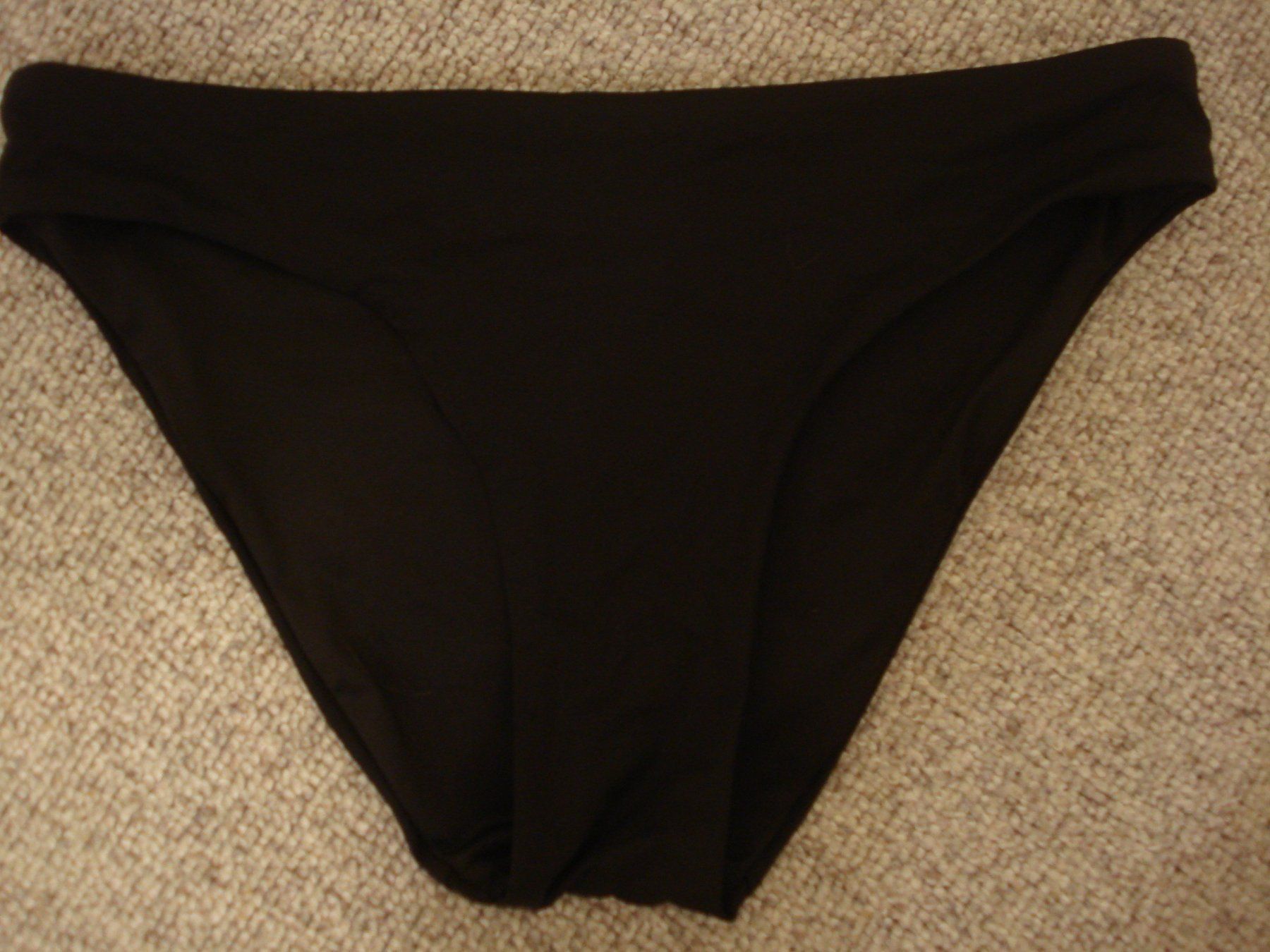 Costumi da bagno & Bikini: schwarzes Bikini Gr. XS / Cup A/B – Nuovo (secondo la descrizione) da Au SG venduto da beanpasa 2