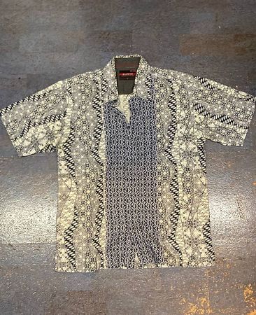 Diverse Batik Hemden Original aus Indonesien