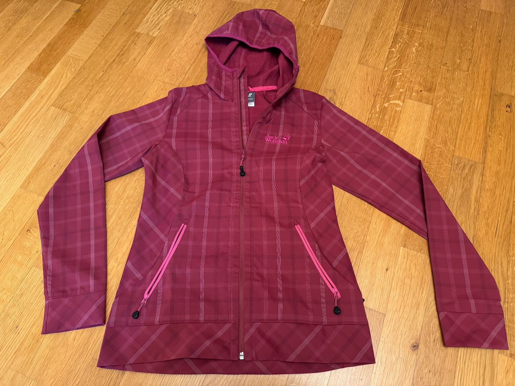 Jack Wolfskin Giacche: Neue Jack Wolfskin Softshelljacke Damen Grösse S – Nuovo (secondo la descrizione) da Bettlach venduto da Tradenet100