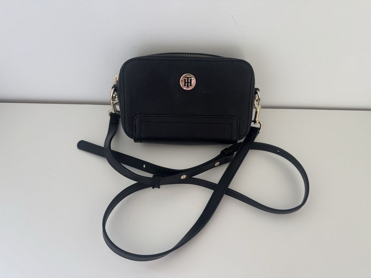 Autres vêtements & accessoires: Umhängetasche – Neuf (Voir description) à Zeihen par dali98