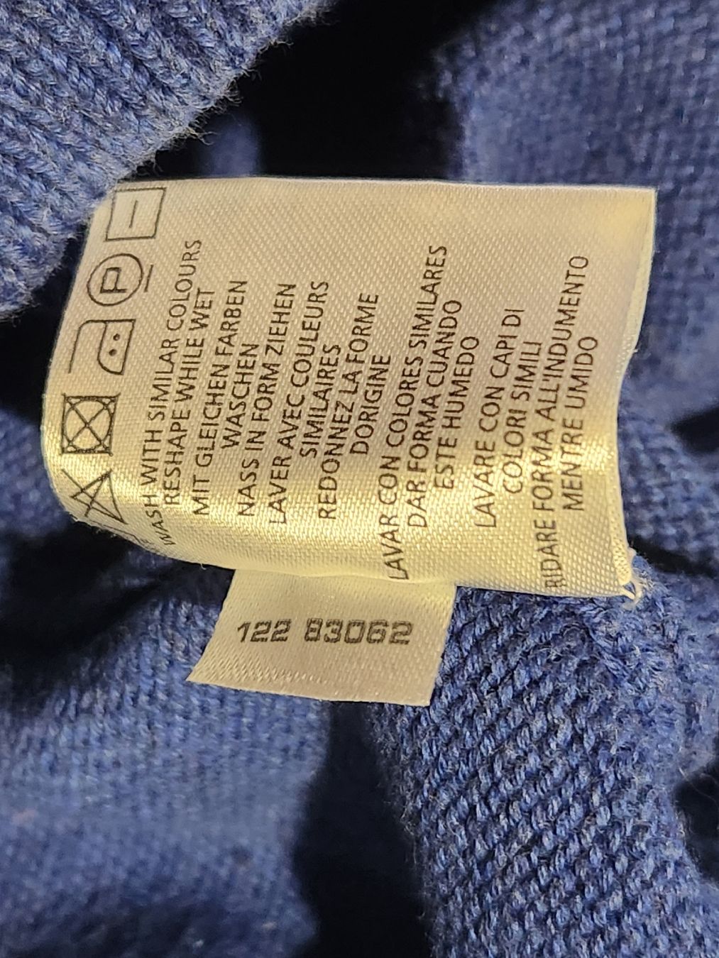 Guanti & manicotti: Pull Gant col V bleu 100% coton taille XL – Usato da Niedergösgen venduto da Eva2410 5