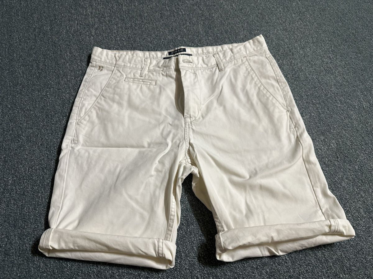 Pantalons: Stoffhose Cremefarben Gr M – Neuf (Voir description) à Baltschieder par YmroBe
