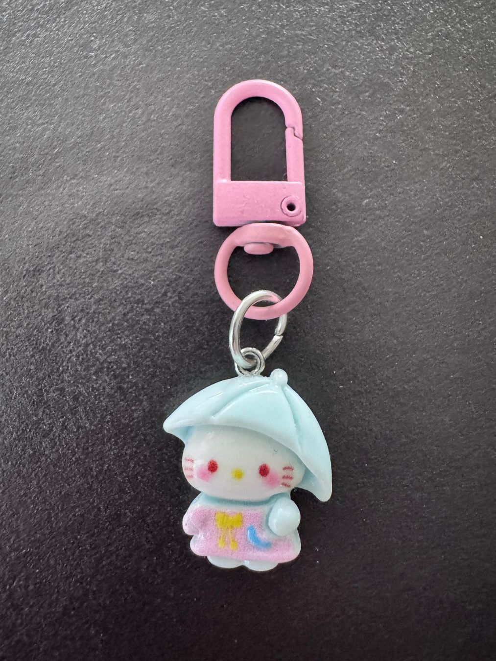 Portachiavi: Neu** Hello Kitty Schüsselanhänger / Anhänger – Nuovo e nell'imballaggio originale da Zollikon venduto da Krenapf