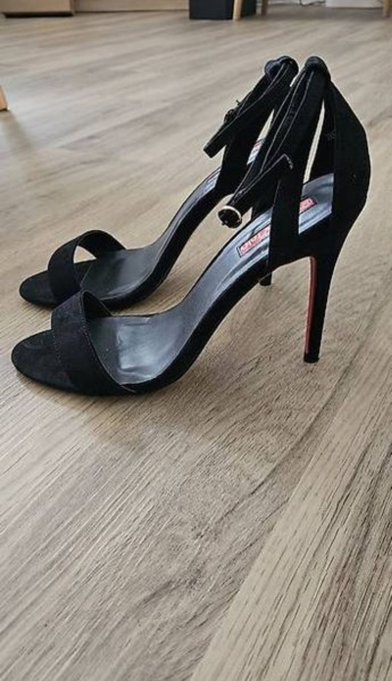 Chaussures femmes: High Heels Sandalen Gr. 40 – Neuf (Voir description) à Stettlen par gpa18 1