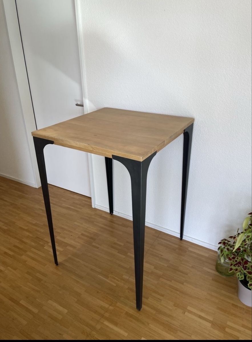 Tavoli: Bartisch von Maison du Monde – Usato da greifensee venduto da chily07 1