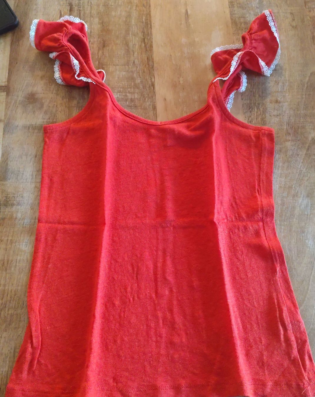 Tops: haut femme taille s – Gebraucht aus Neuchâtel von pie_8t6p