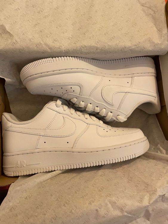 Nike Chaussures hommes: Nike Air Force 1 & Nike Air Jordan 1 – Neuf (Voir description) à Meyrin par ang_7fvb 4
