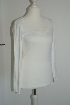 Shirt mit Spitze von BOYSEN'S, wollweiss, Gr. 36/38