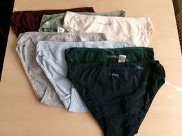 7 Damen Slip / Grösse M / div. Farben