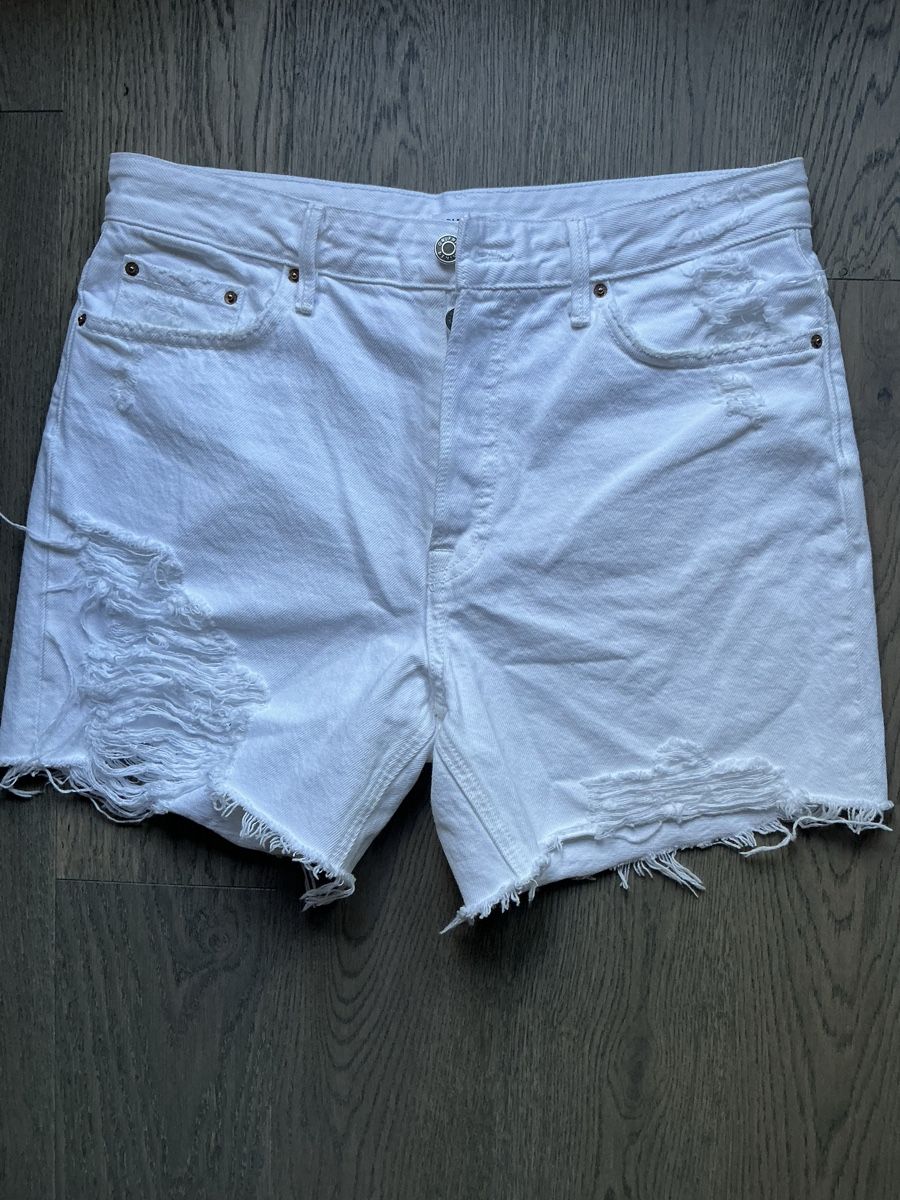 Jeans: GRLFRND white denim shorts distressed size 28 – Nuovo (secondo la descrizione) da Zürich venduto da BobJones