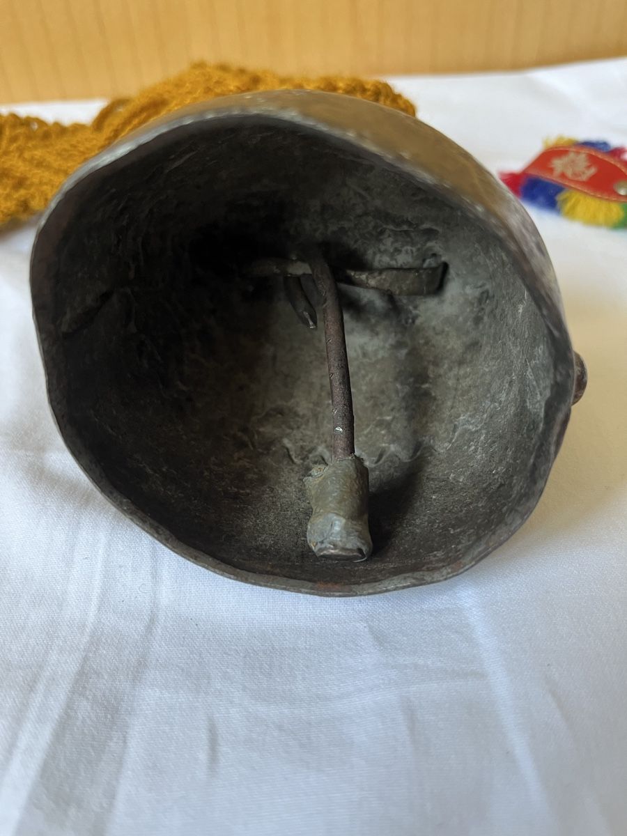 Campanacci mucche: 4 x Glocken Kuhglocken – Usato da Münchenstein venduto da Sozial_Labor_Brocki 4