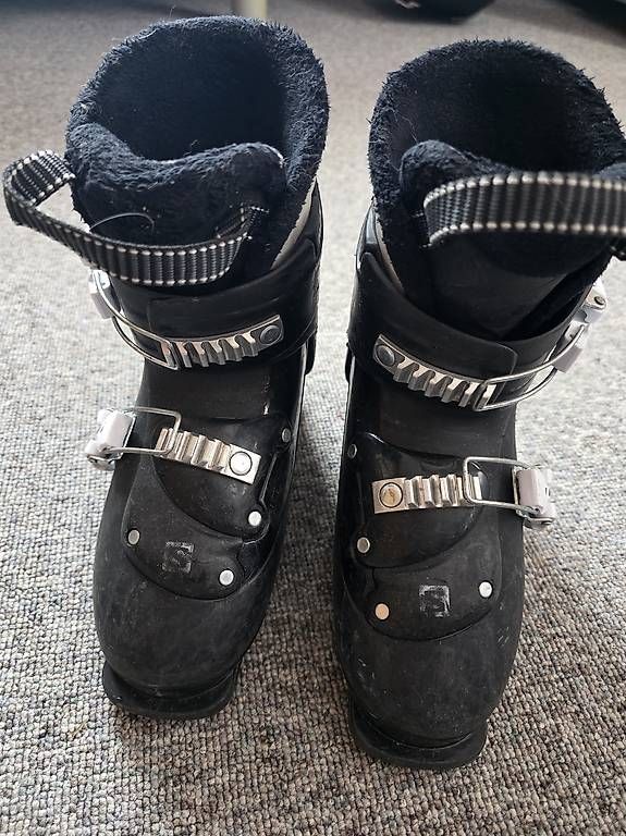 Scarpe per ragazzi: Skischuhe salamon, 259mm, ca Grösse 25 – Usato da Tägerwilen venduto da pre_tpc6 1