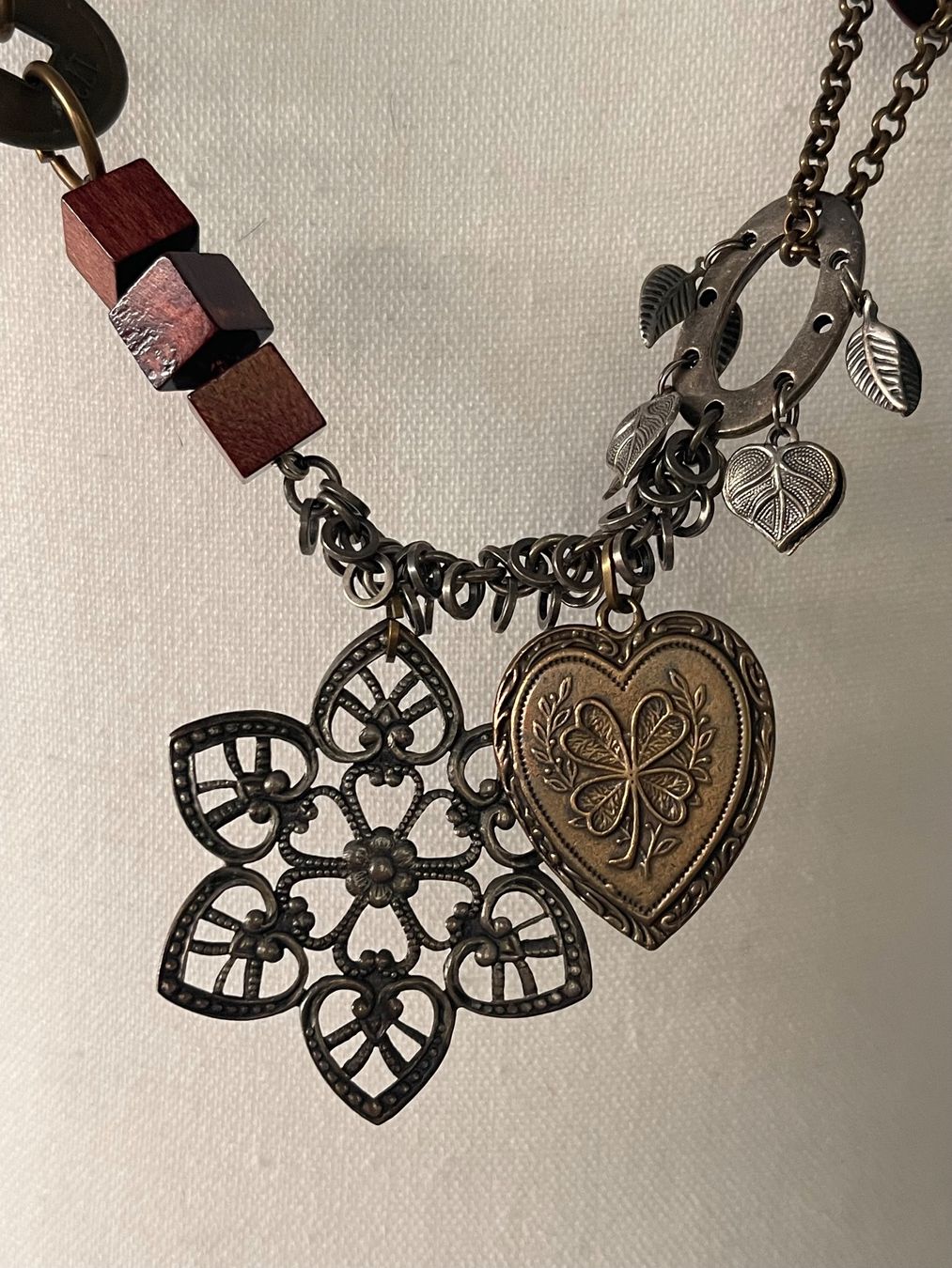 Catenine: Statement Kette Vintage Boho Look Herbst Trend – Usato da Weiningen ZH venduto da san_7hsm 2
