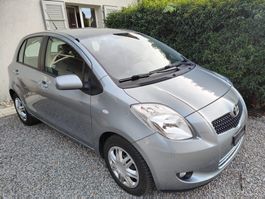 Toyota Yaris 1.3 - 148'000 km - excellent état !