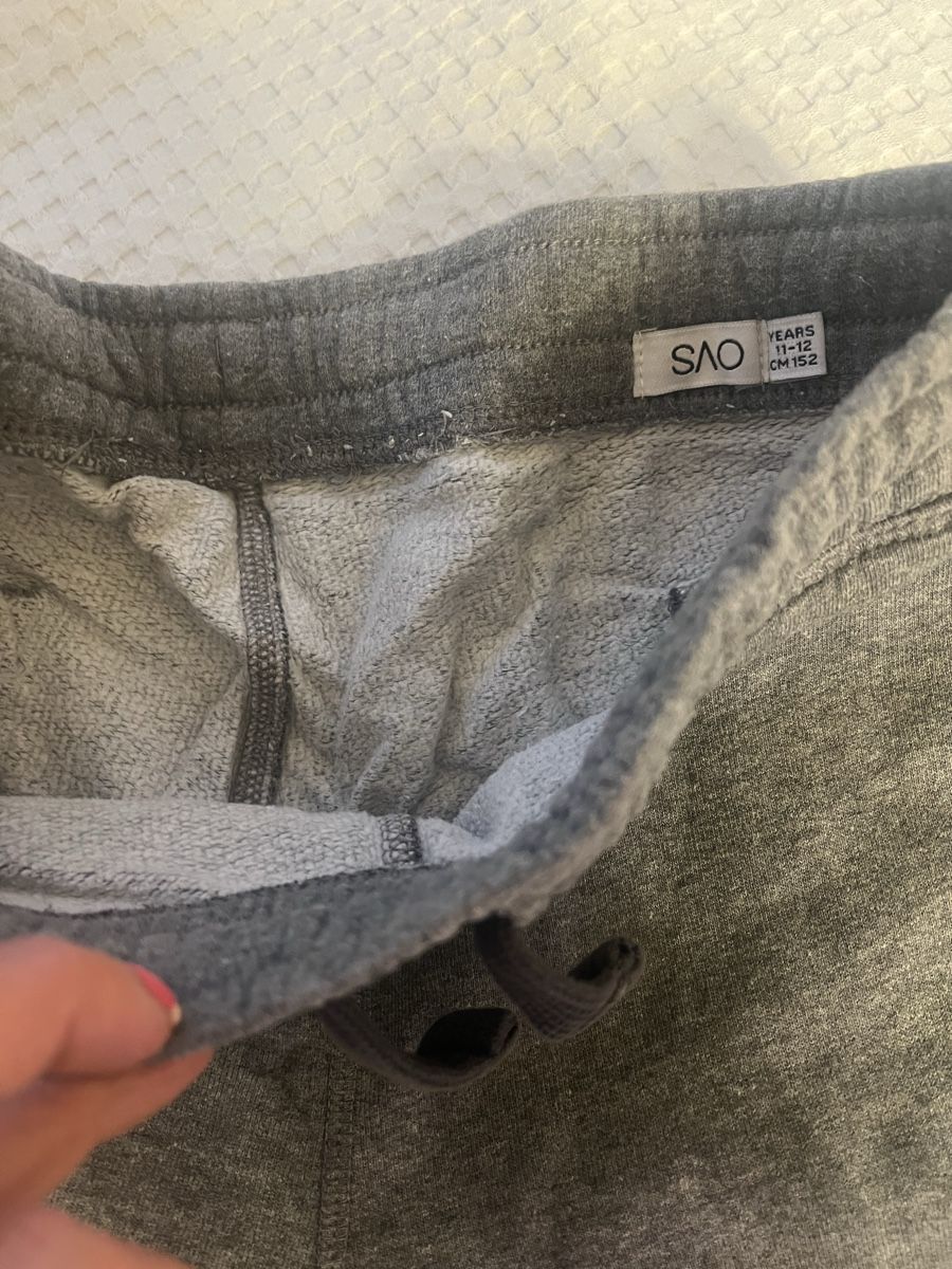 Pantaloni: OVS TRAINERHOSE GR 152 – Usato da Basel venduto da theo-g77 3