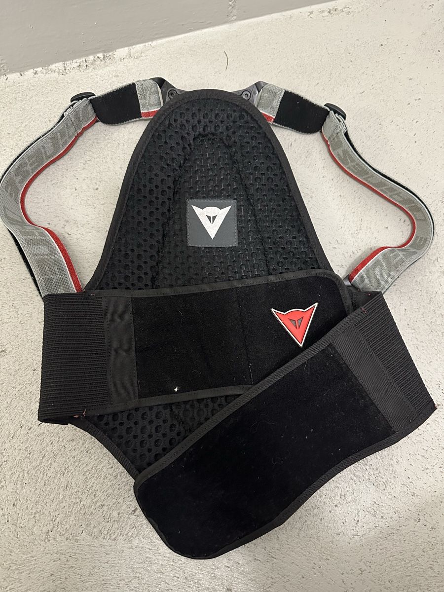 Protezioni & Imbottiture: Back Protector – Usato da Dübendorf venduto da Zuerimuusli 2