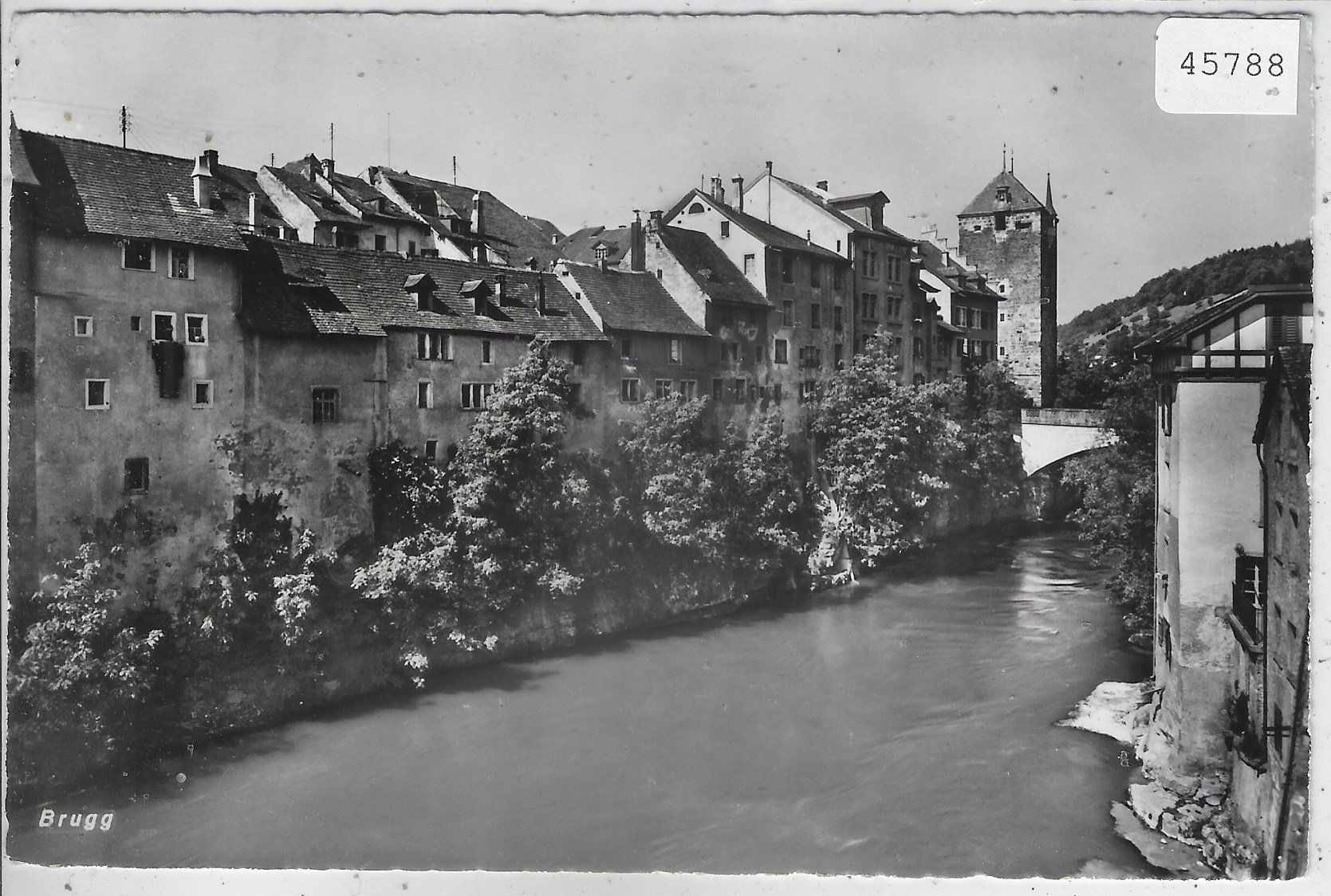 Cartoline postali: Brugg mit Aare – Usato da Ettingen venduto da Kartenplanet