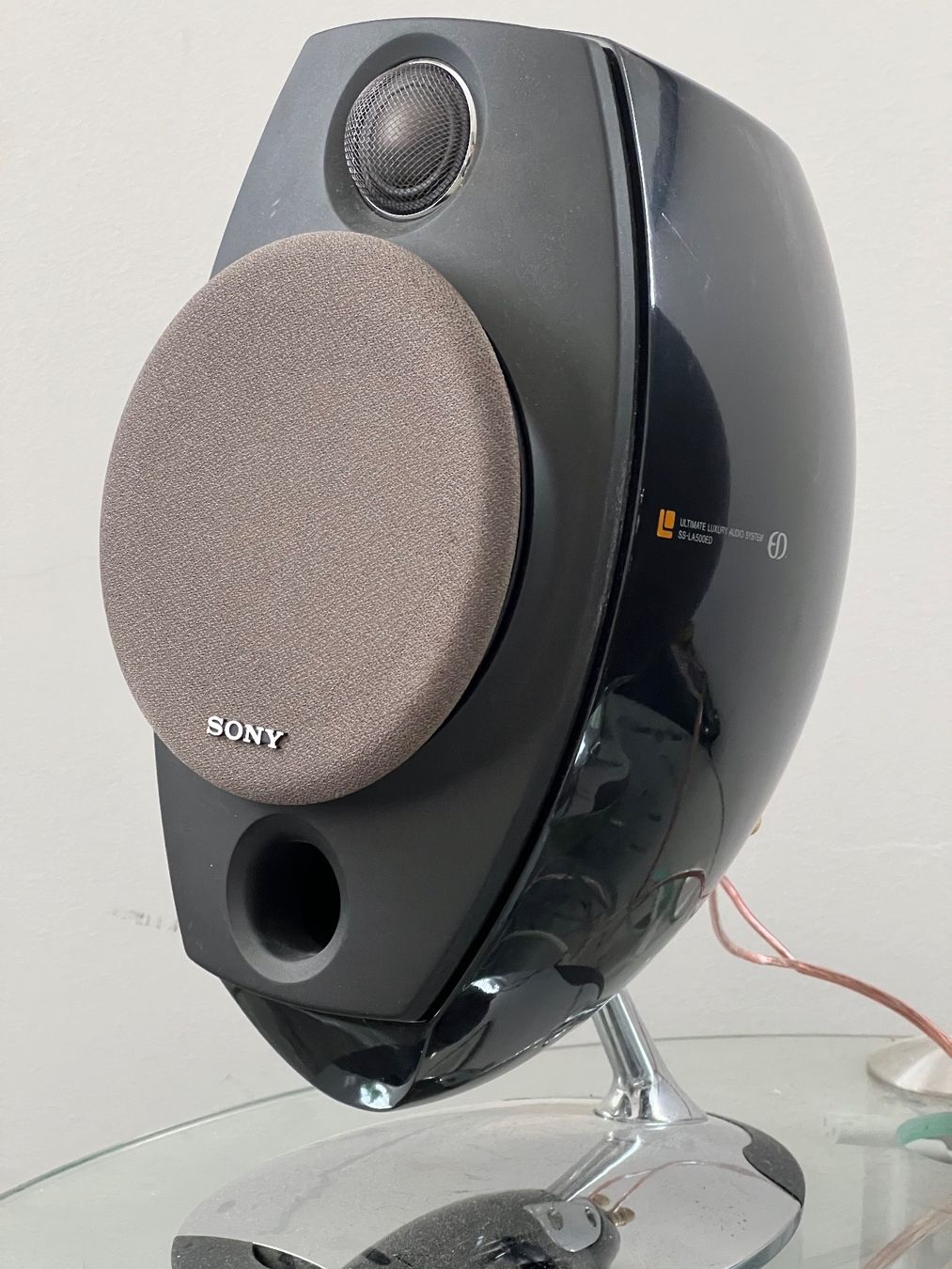 Sony Lautsprecher: Sony SS-LA500ED Ultimate Luxury Audio Speaker – Gebraucht aus versoix von Aess 1