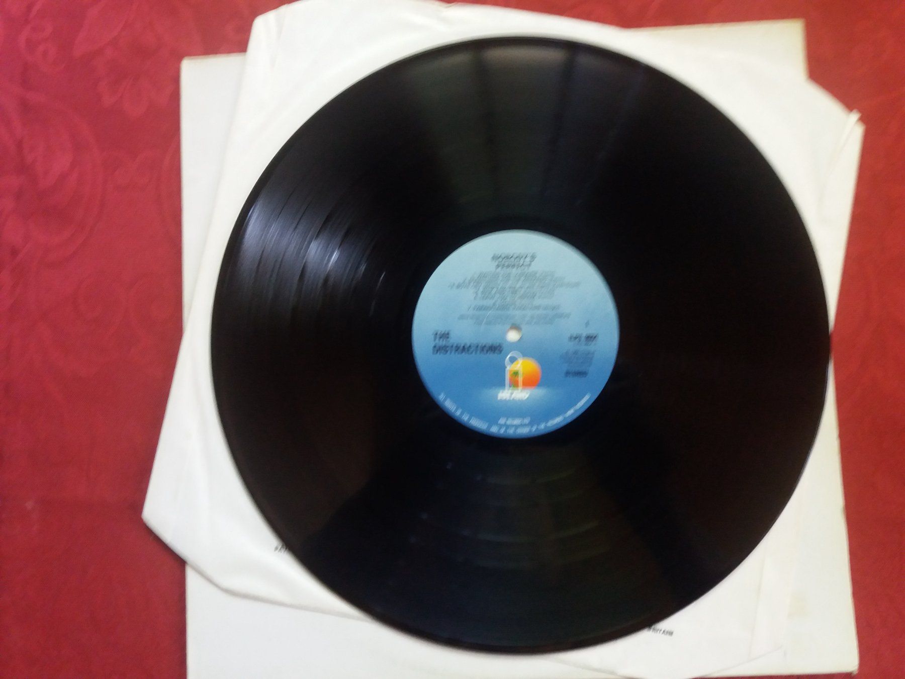 Dischi in vinile: LP (The Distractions) Nobody's Perfect – Usato da Meyrin venduto da toutatis 2
