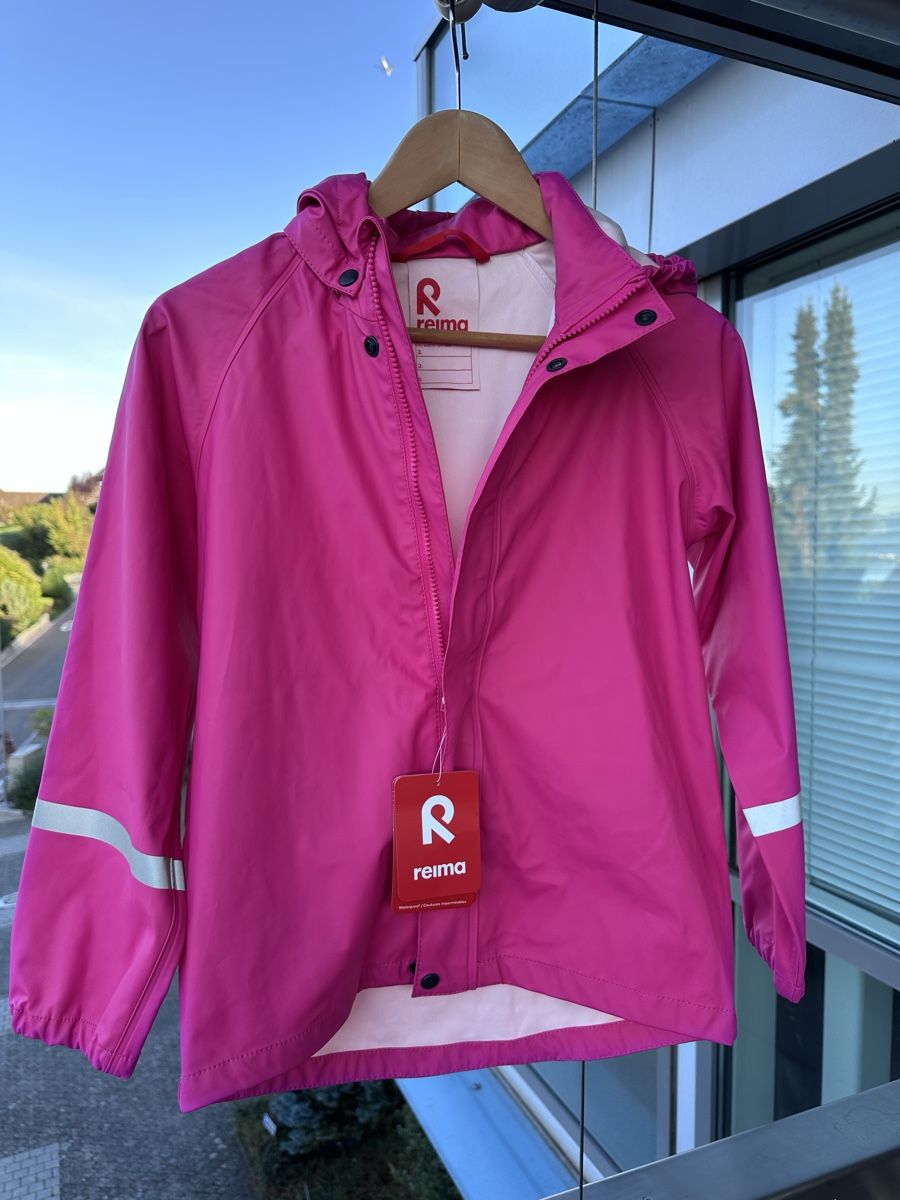 Reima Giacche & Cappotti: NEW reima raincoat size 140 – Nuovo e nell'imballaggio originale da männedorf venduto da stina_01