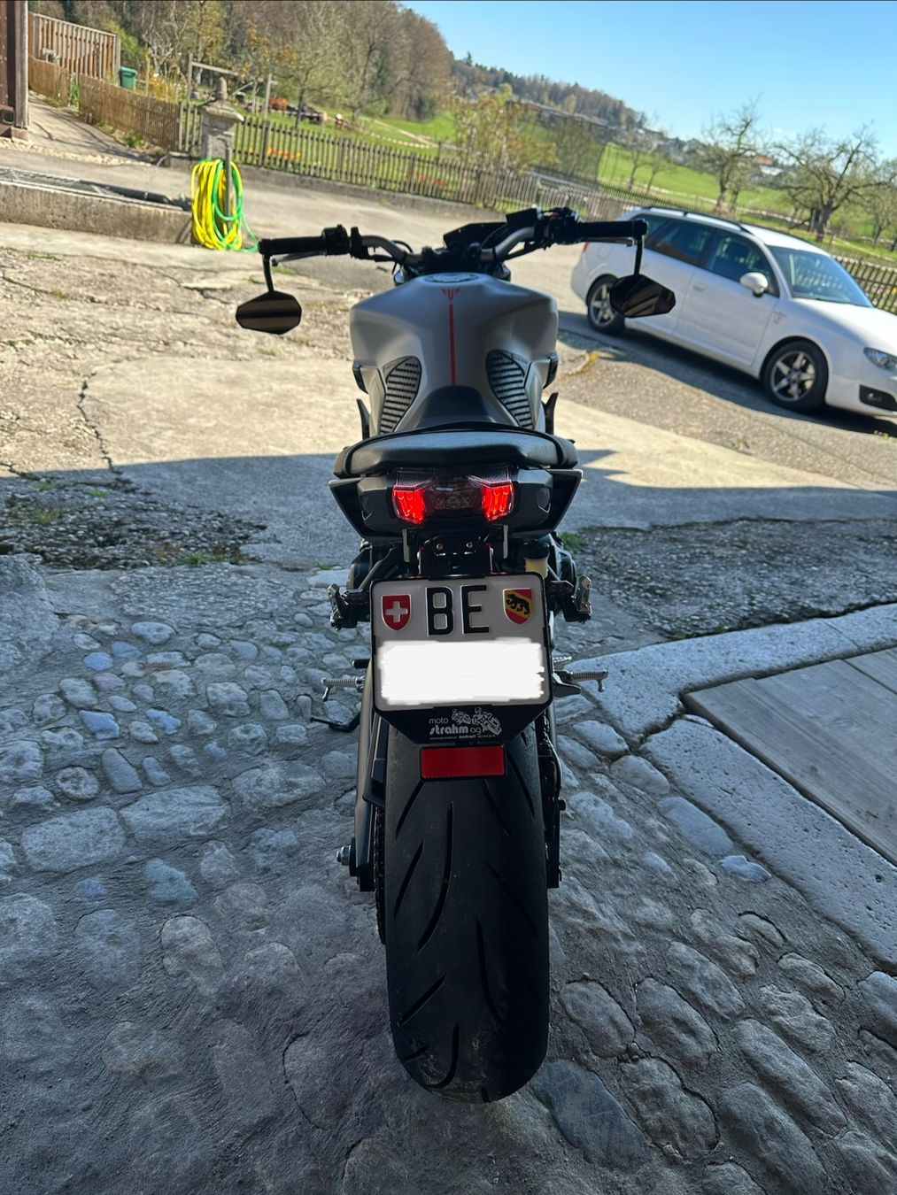 Yamaha Strada: Yamaha MT09 2020 – Usato da Langenthal venduto da Gr0ggsim 5