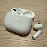 Apple AirPods (3rd generation)