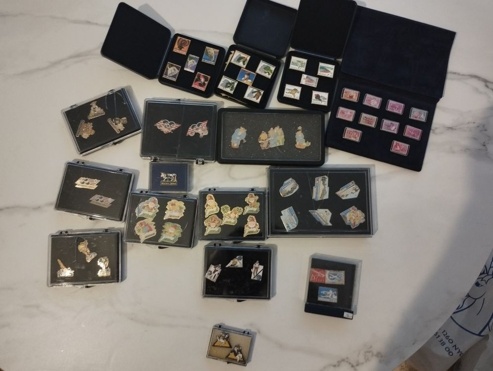 Collection pin's en coffret rare Kaufen auf Ricardo