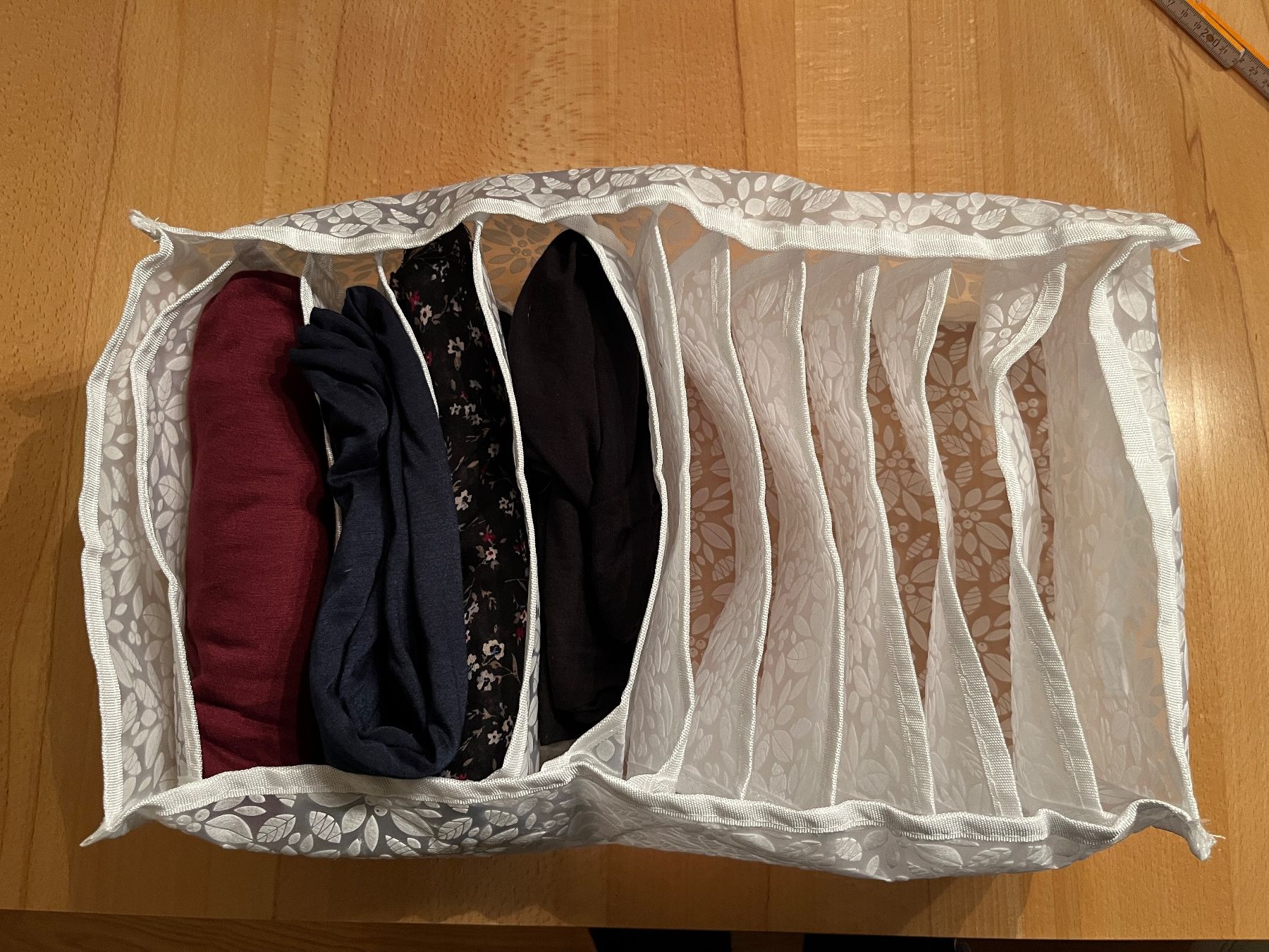 Kleiderbügel: 2 Schrankorganiser - neuwertig – Neu (gemäss Beschreibung) aus Baar von Aatina