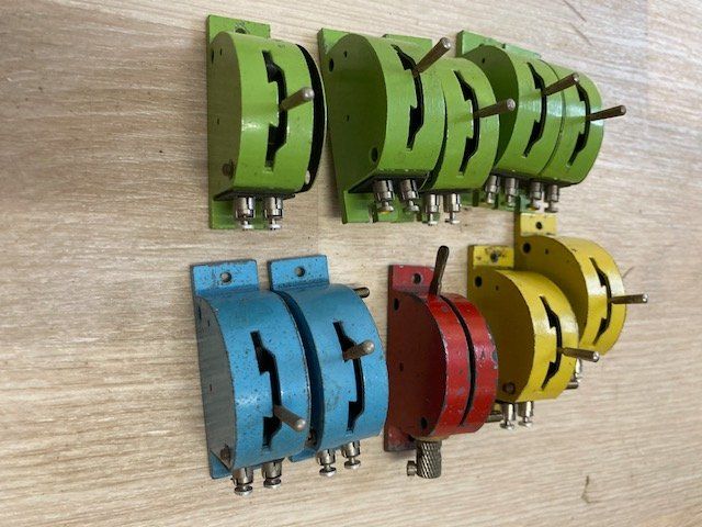 Modelleisenbahnen: Minitrix Schienen und Weichenschalthebel – Gebraucht aus bubikon von Blattspinat 1