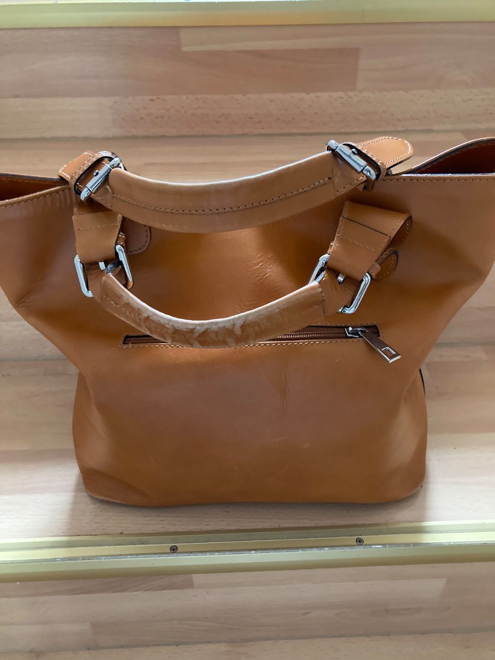 Taschen für Damen: Shopper in Leder – Gebraucht aus Zeiningen von lunadimiele 1