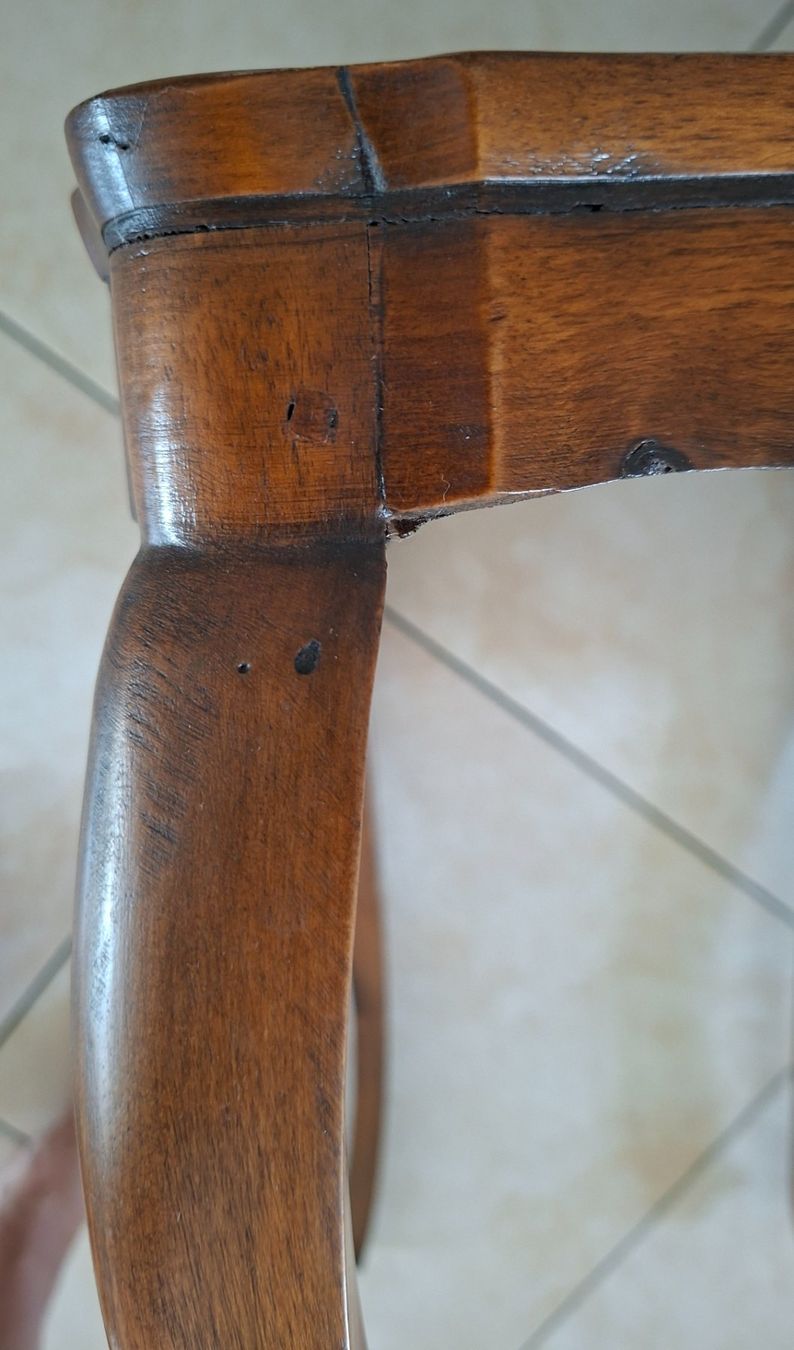 Tische: Antiker Beistelltisch oder Konsole im Louis-XV-Stil – Gebraucht aus Opfikon von Diversamente 9