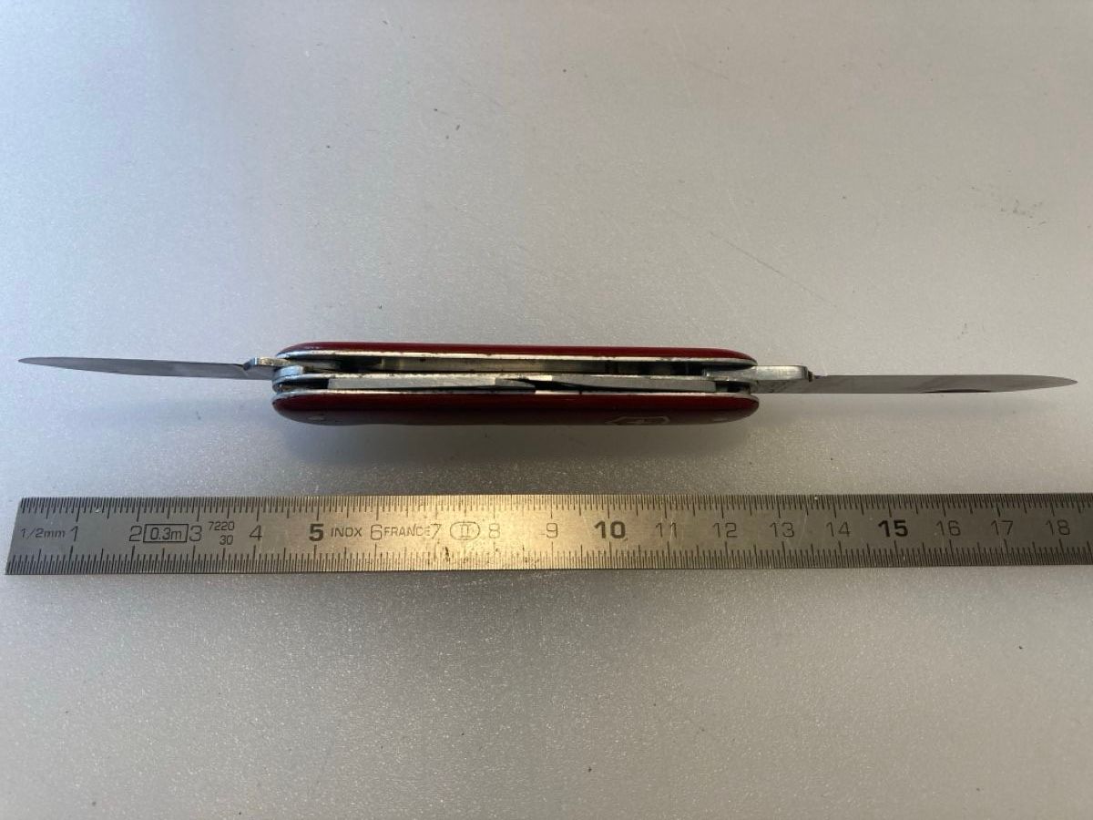 Victorinox Couteaux de poche: Sackmesser – D'occasion à Krauchthal par colligio 3