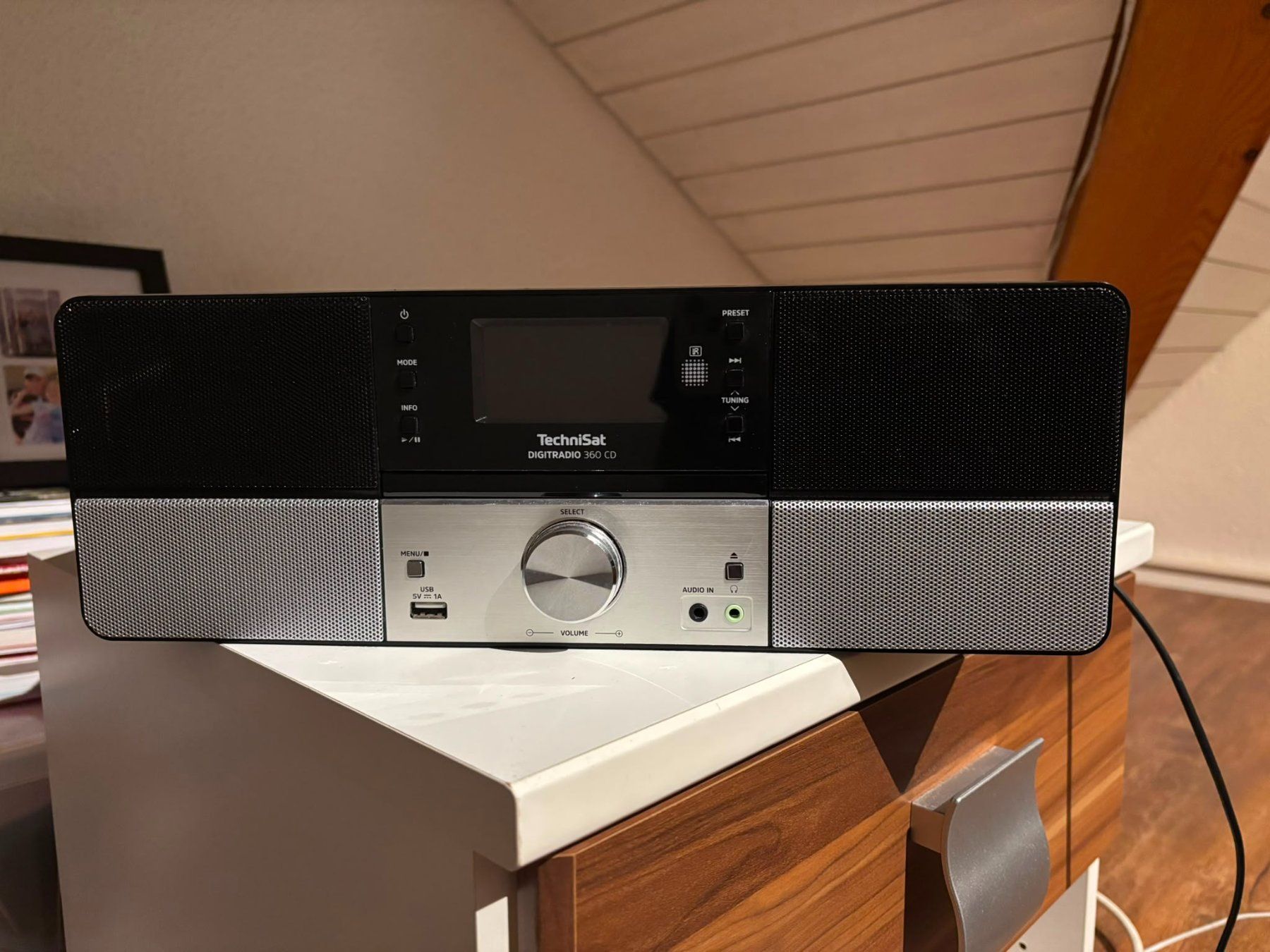 Technisat Systèmes audio & multimédias: Digitradio 360 CD – D'occasion à Uznach par HePaH1 2
