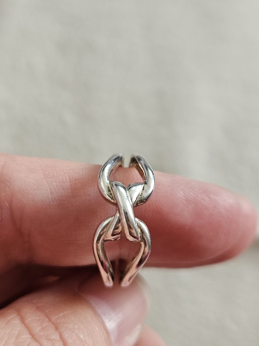 Thomas Sabo Bagues: Thomas Sabo Ring Silber Grösse 54 – D'occasion à Bern par Sabulise