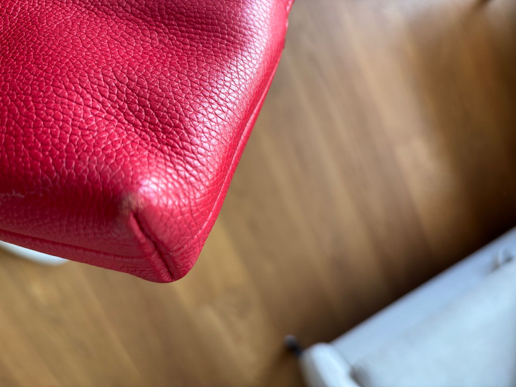 Michael Kors Taschen für Damen: Michael Kors Tasche in Rot – Gebraucht aus Zürich von neu_q7hd 5