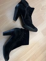 Stiefelette aus echt Wildleder