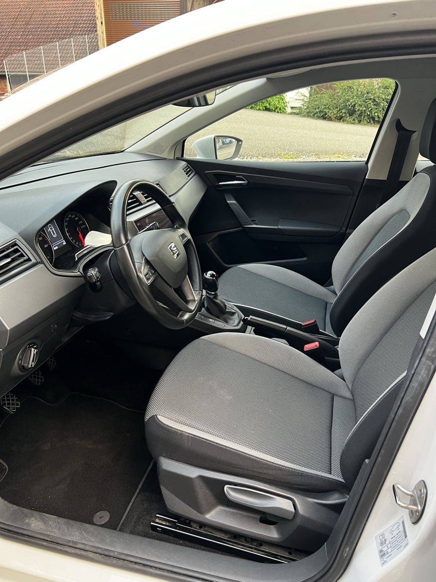 Seat Autos: Seat Ibiza 2021 mit Navi – D'occasion à Oensingen par Ninunu123 3