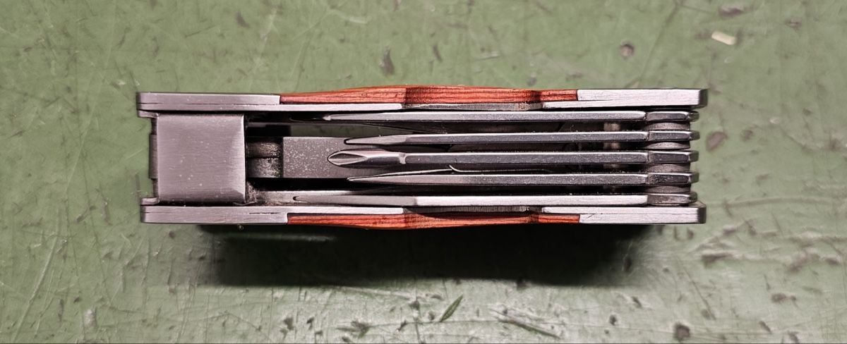 Tutti gli attrezzi: Multitool mir Holzgschale, neuwertig – Usato da Burgdorf venduto da gbergler33 6
