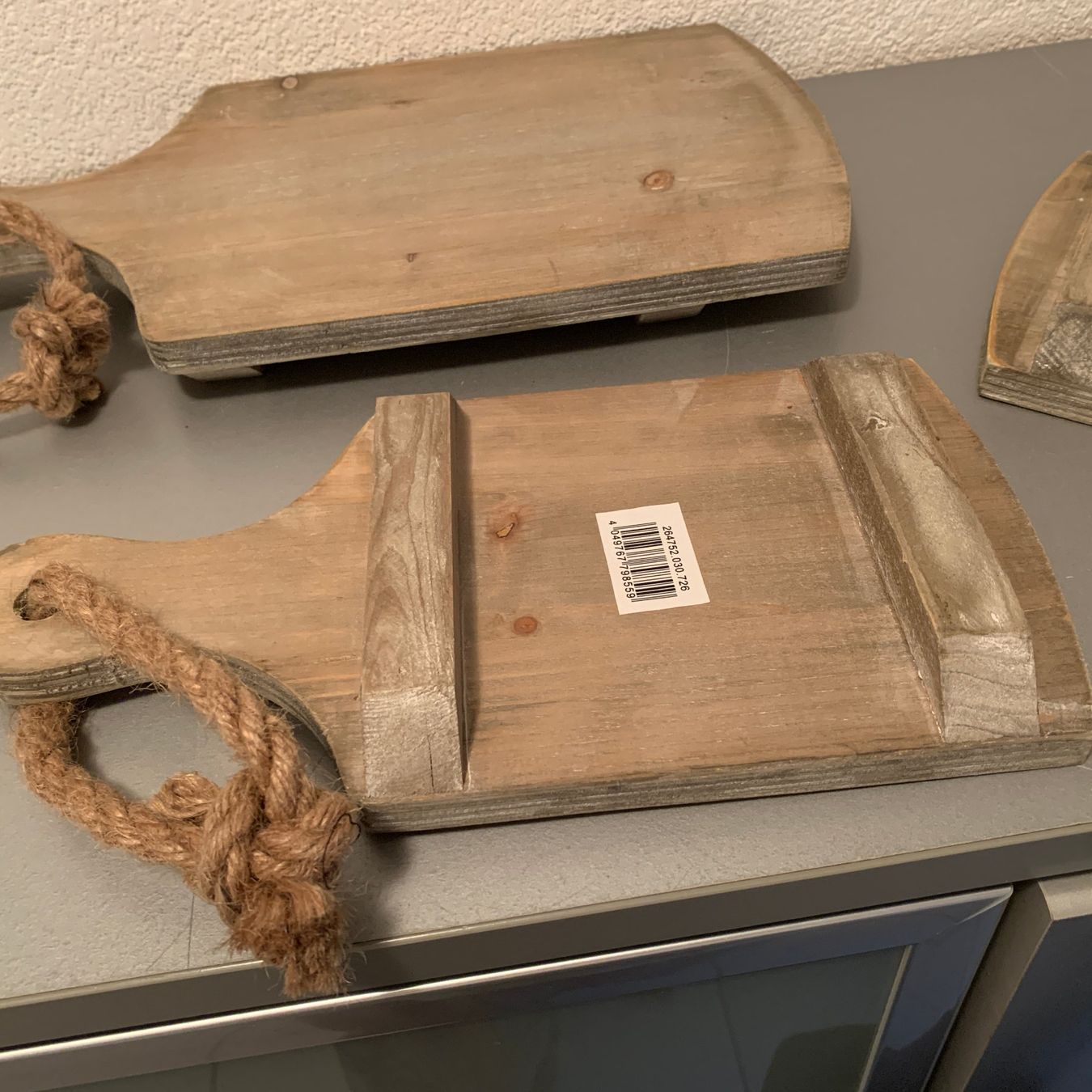 Tutte le decorazioni: lässiges Holztablett ohne Text gross – Usato da St. Gallen venduto da Miousch 1