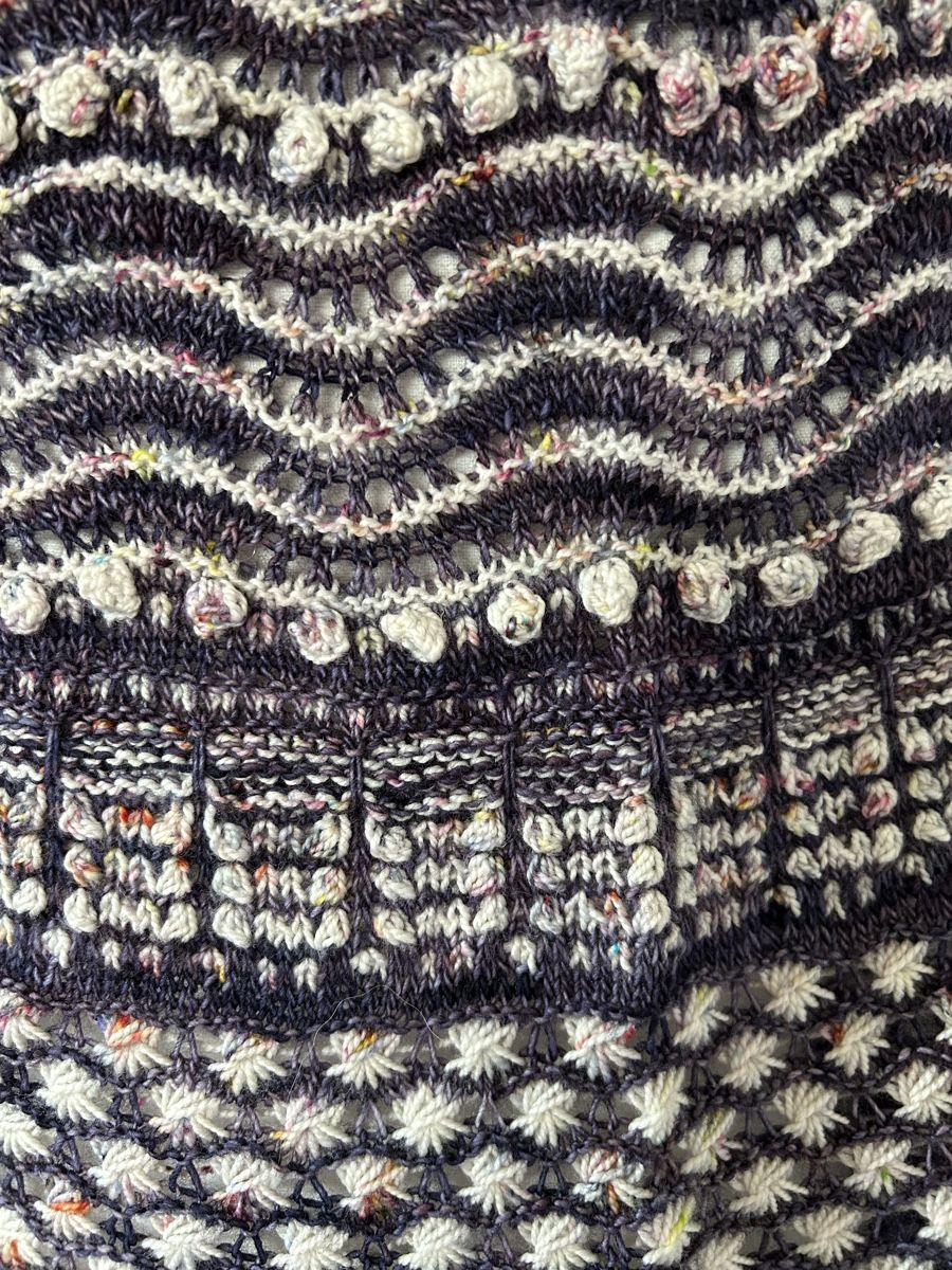 Foulard & Sciarpe: Rundes Tuch - handgestrickt - Merino – Nuovo e nell'imballaggio originale da Riniken venduto da KreativImKopf 3