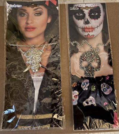 2 x Party Accessoires Halsketten Totenkopf Boland, OVP