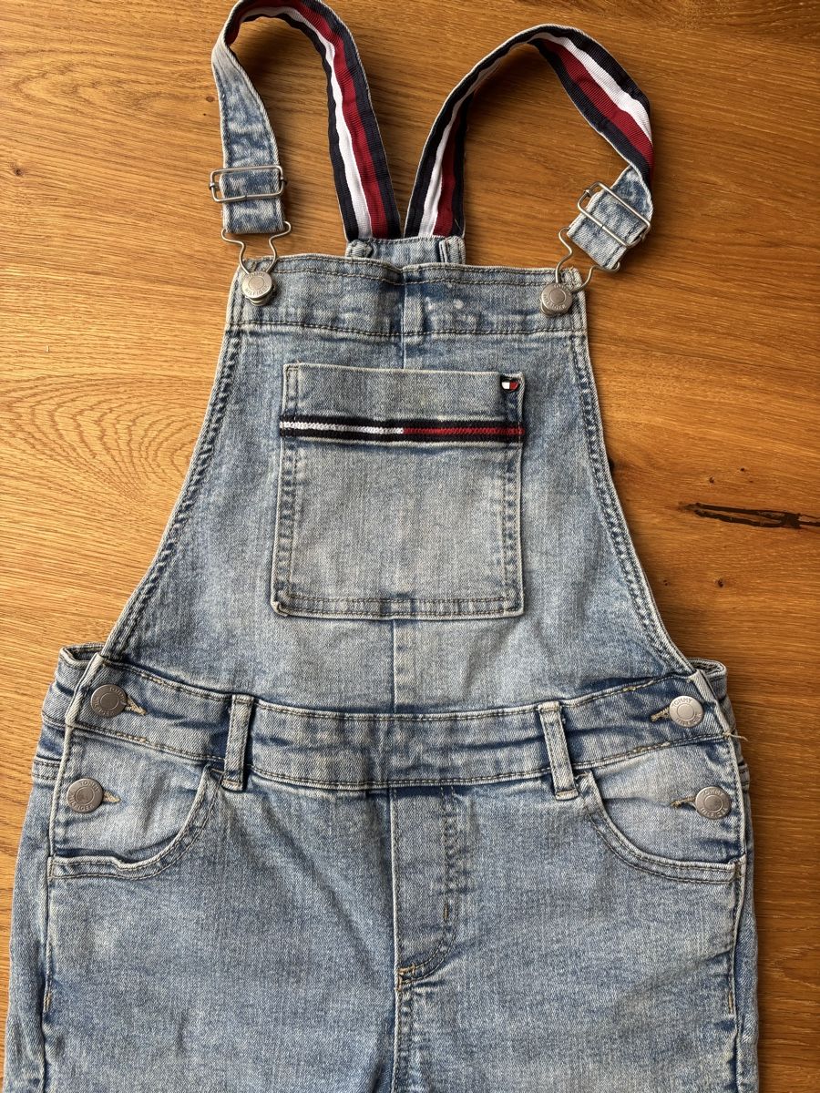 Tommy Hilfiger Jeans: Tommy Hilfiger Denim Overall / Jeans – Usato da Thalwil venduto da ver_j2lw 1