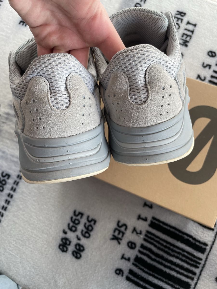 Adidas Scarpe da uomo: Yeezy 700 Inertia – Nuovo (secondo la descrizione) da Morges venduto da ITASAP 4