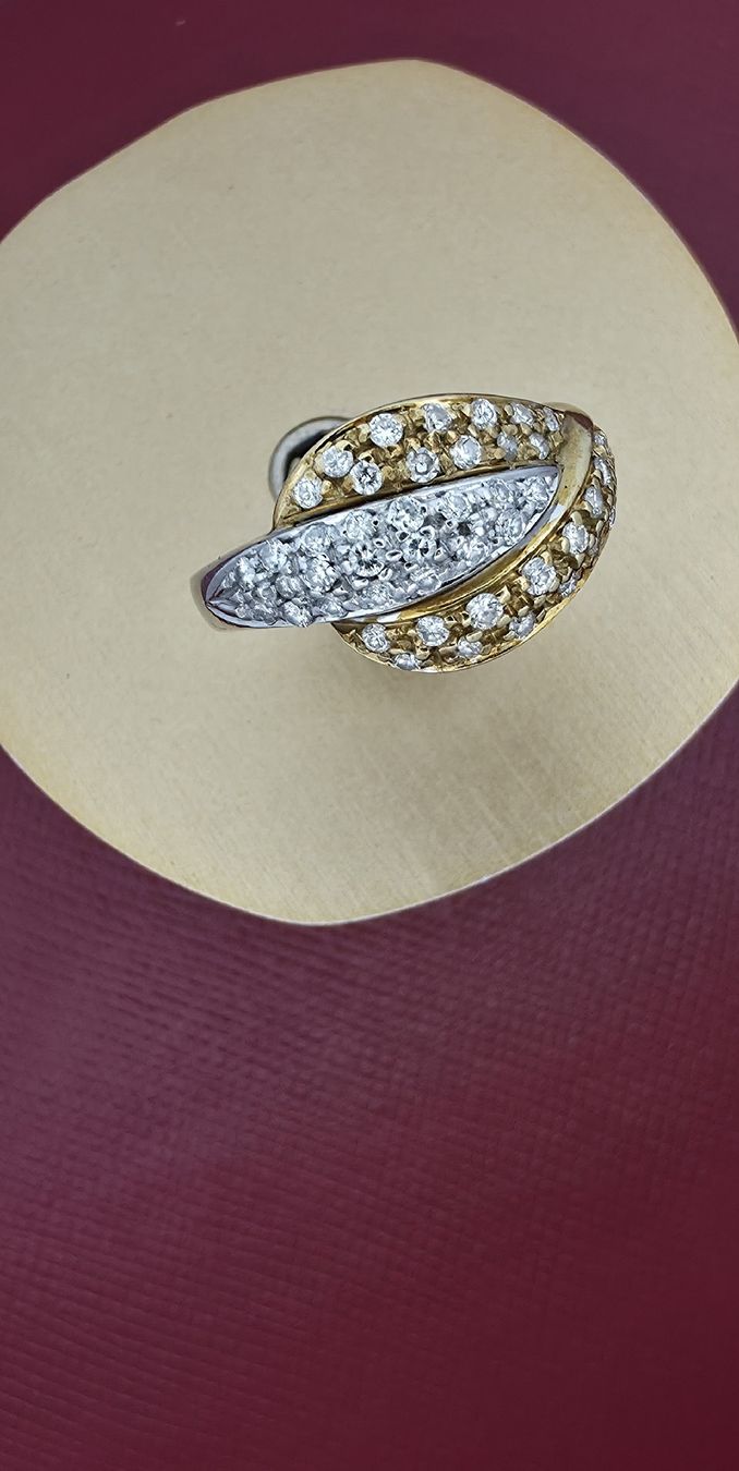 Anelli: 18 Karat GG/WG Ring mit Brillanten – Usato da Zürich venduto da Juwelier_Stauffacher